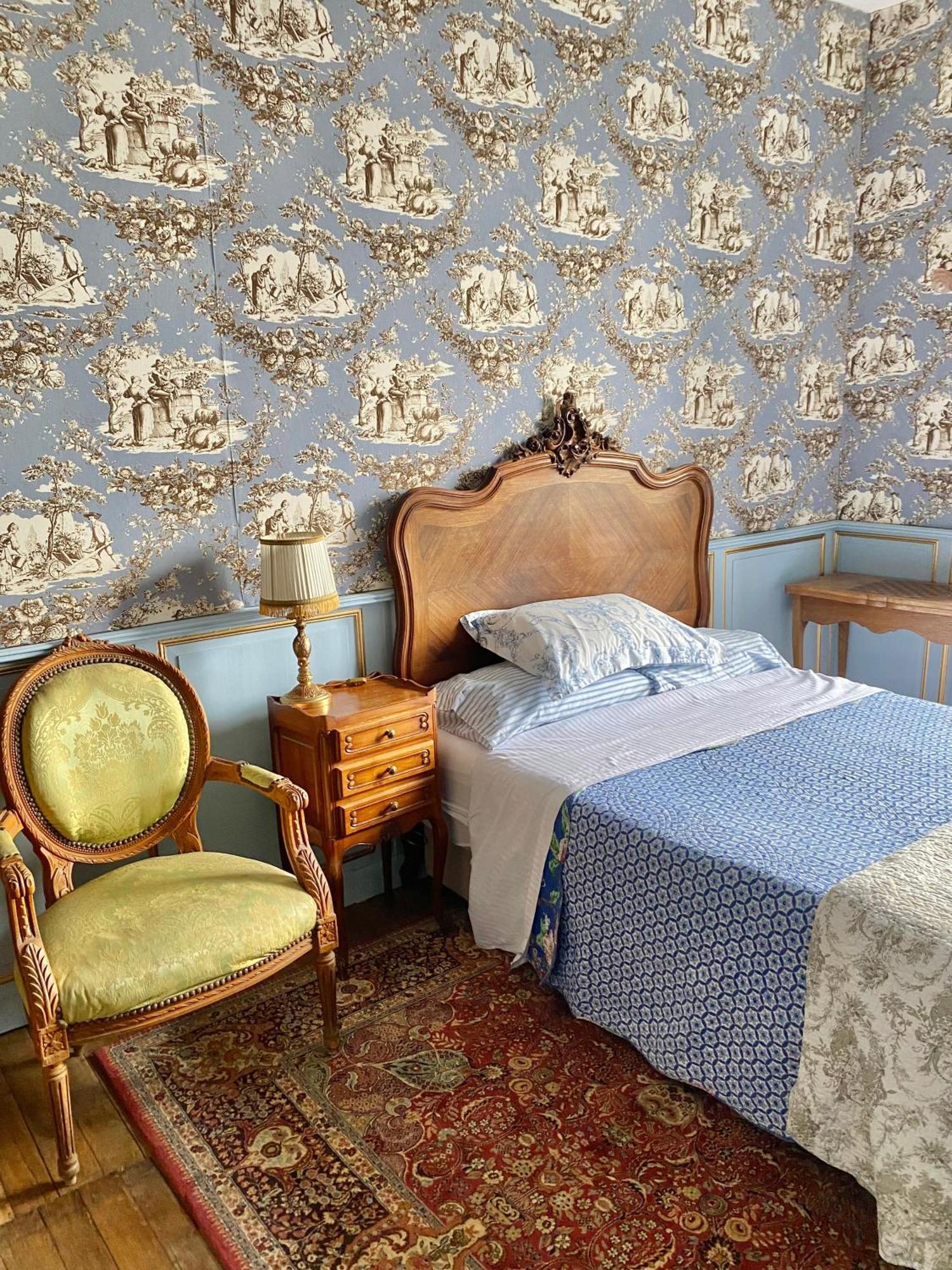 L'Hotel de Hercé Chambre d'Hote Mayenne Extérieur photo